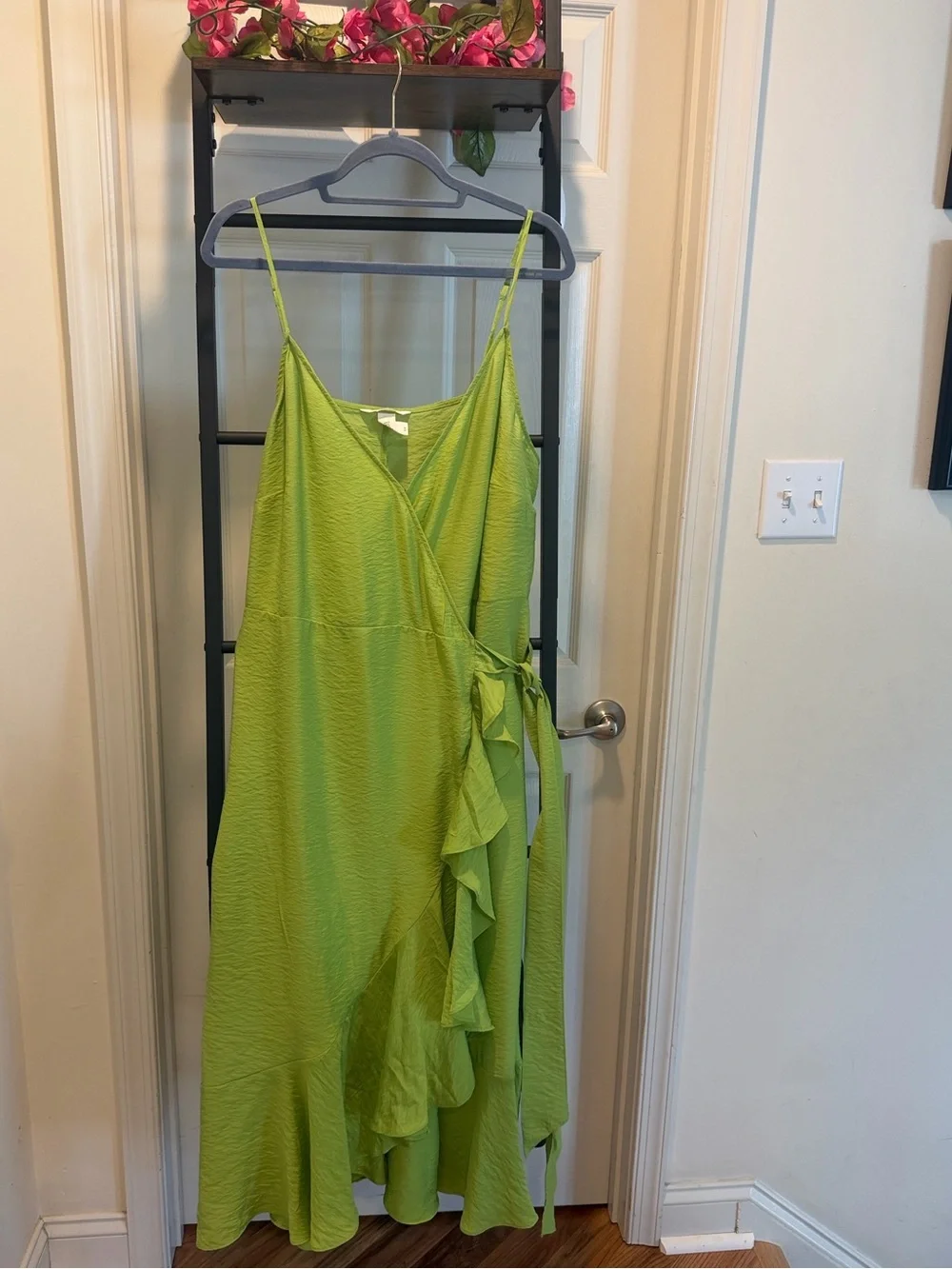 Lime Green Wrap Dress with Ruffle Side Tie Beach Vacation Dress Wedding Guess - Picture 9 of 16
